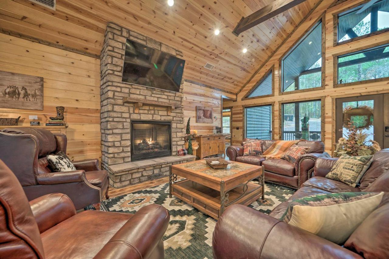 Broken Bow Cabin Deck With Hot Tub And Pool Table! Екстериор снимка