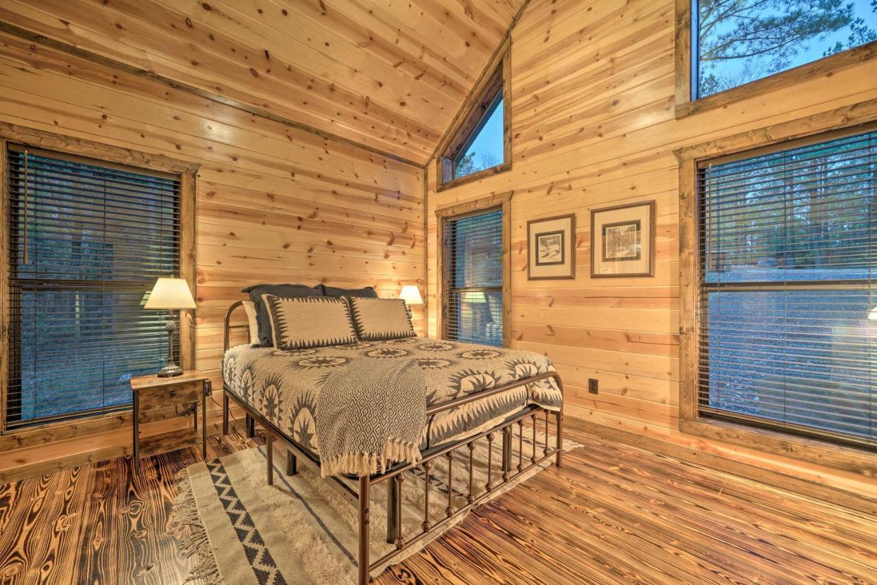 Broken Bow Cabin Deck With Hot Tub And Pool Table! Екстериор снимка